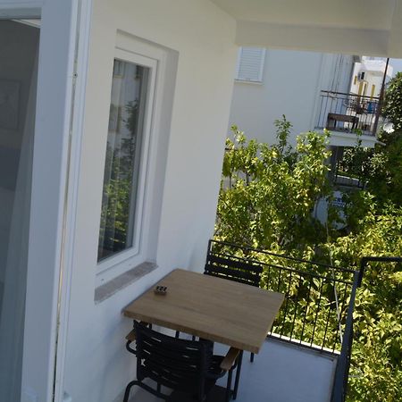 קס Leonis Hotel מראה חיצוני תמונה