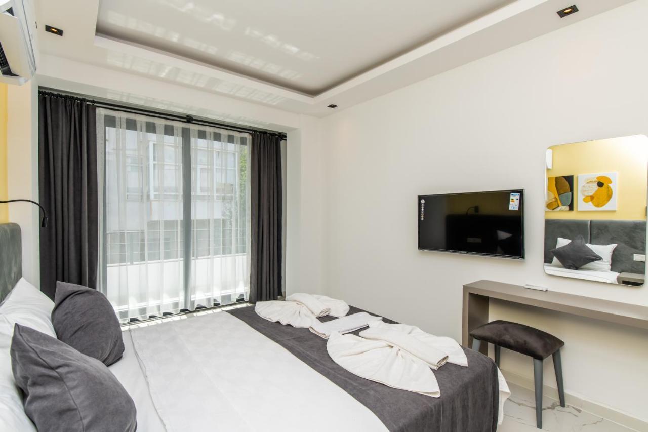 קס Leonis Hotel מראה חיצוני תמונה