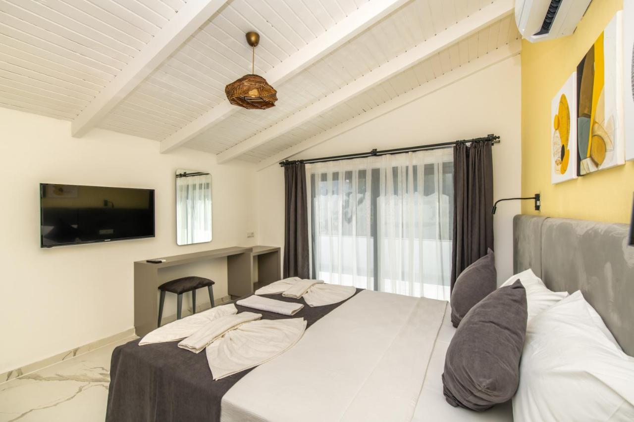 קס Leonis Hotel מראה חיצוני תמונה