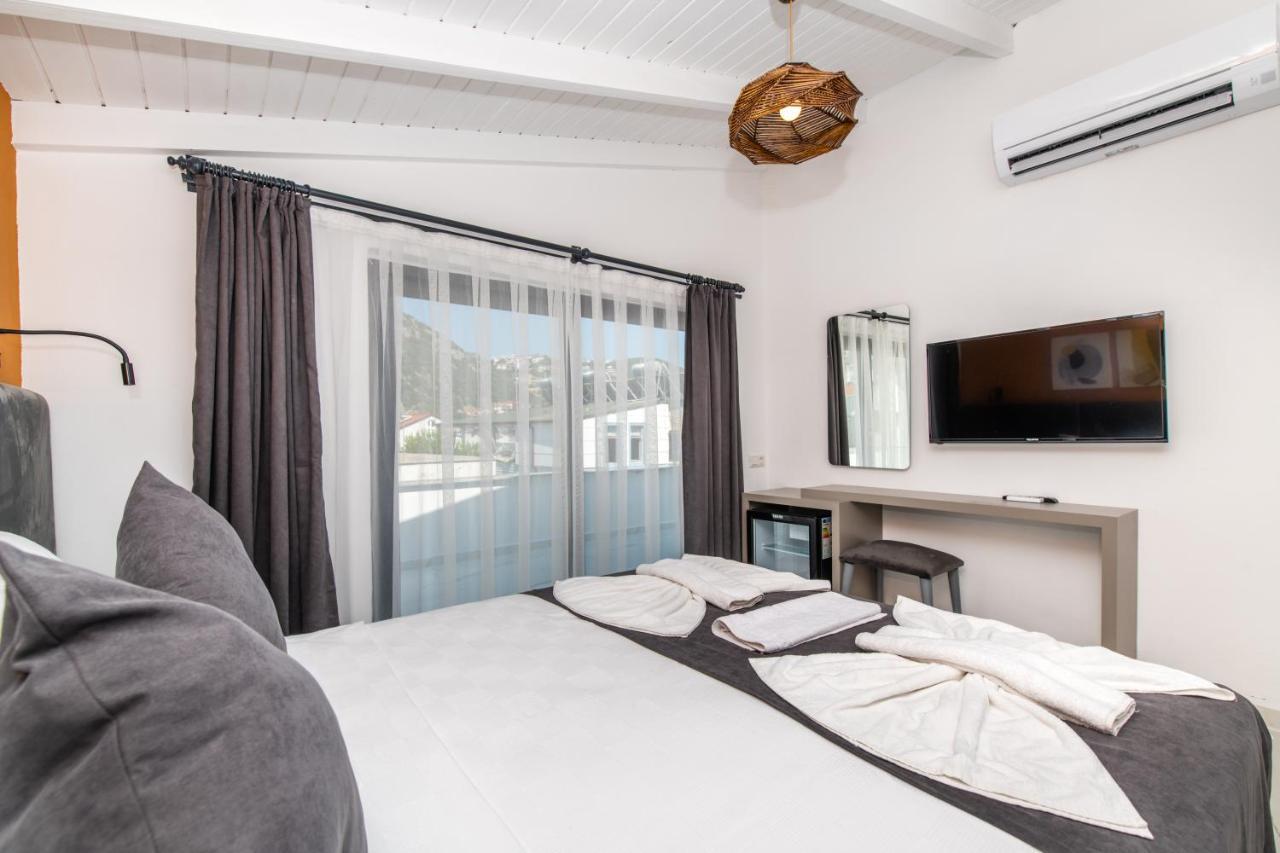 קס Leonis Hotel מראה חיצוני תמונה