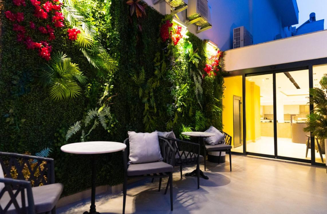 קס Leonis Hotel מראה חיצוני תמונה