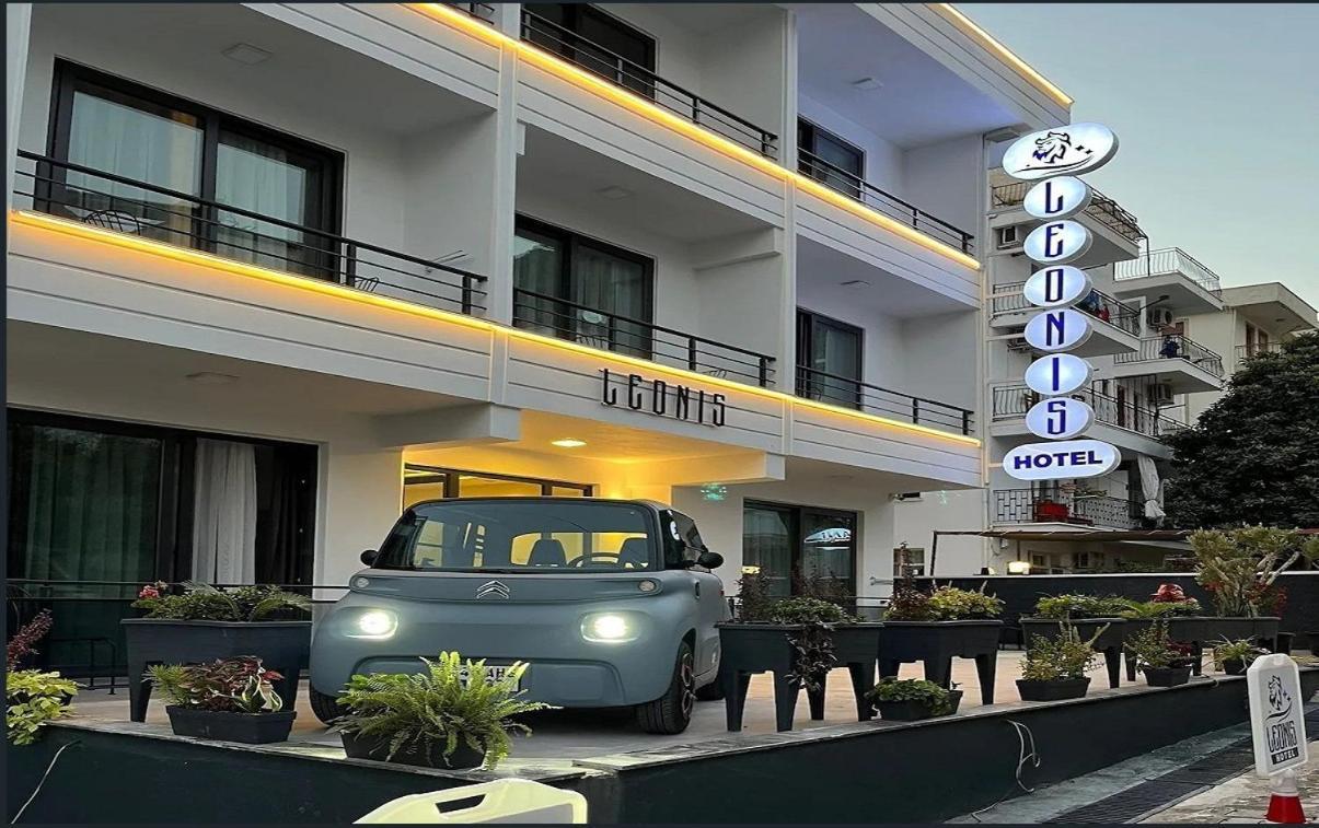 קס Leonis Hotel מראה חיצוני תמונה