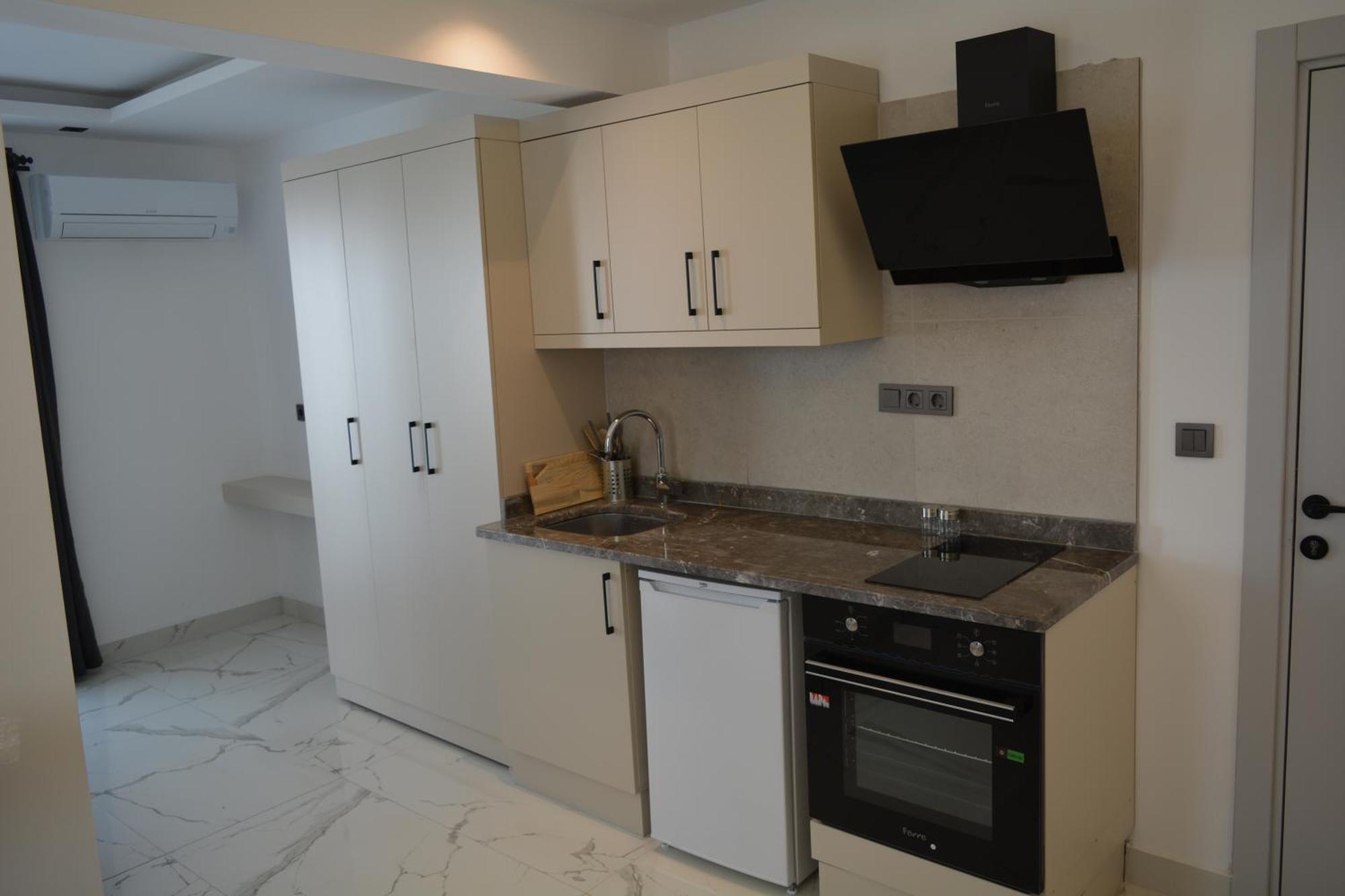 קס Leonis Hotel מראה חיצוני תמונה