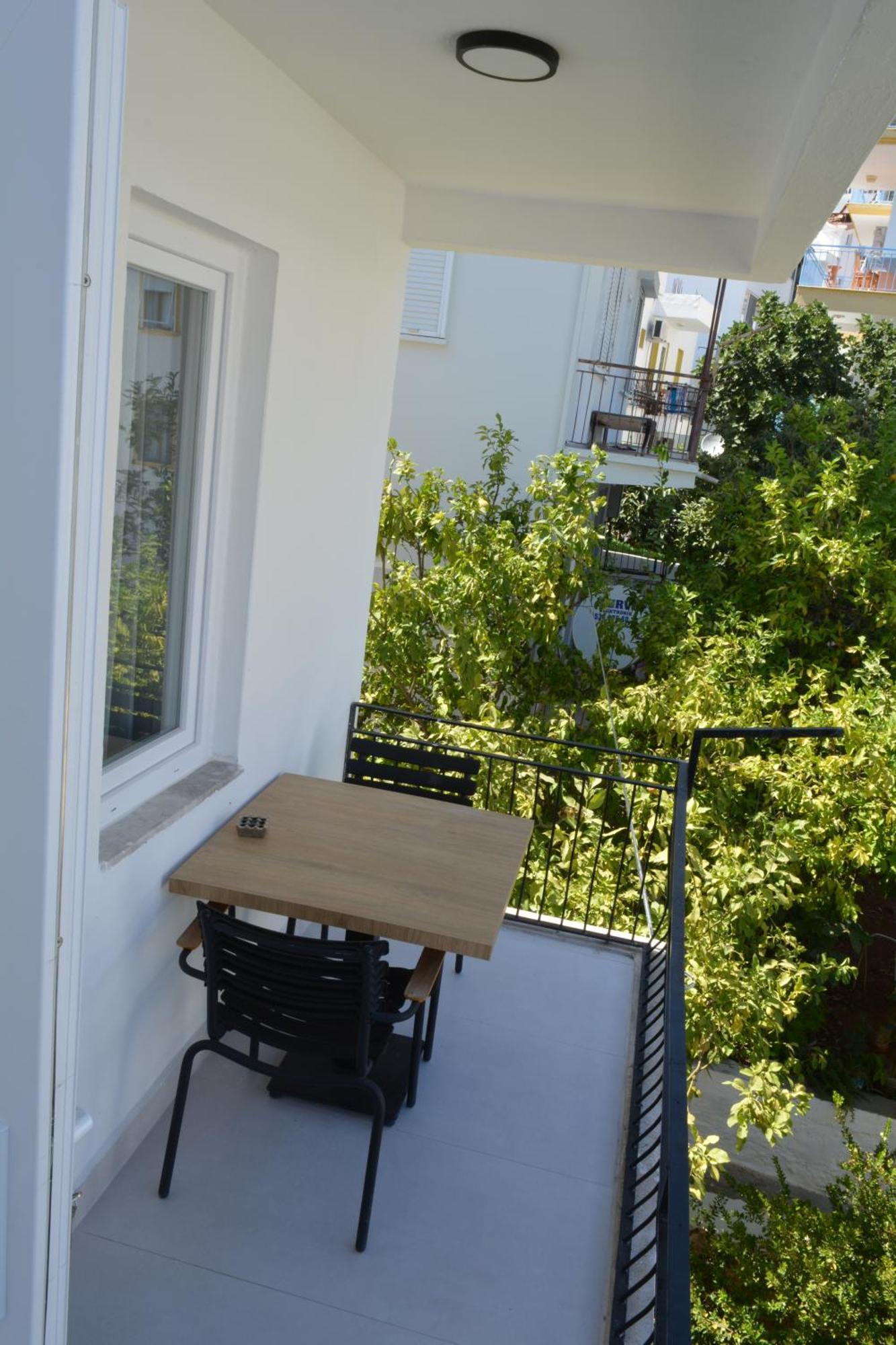 קס Leonis Hotel מראה חיצוני תמונה